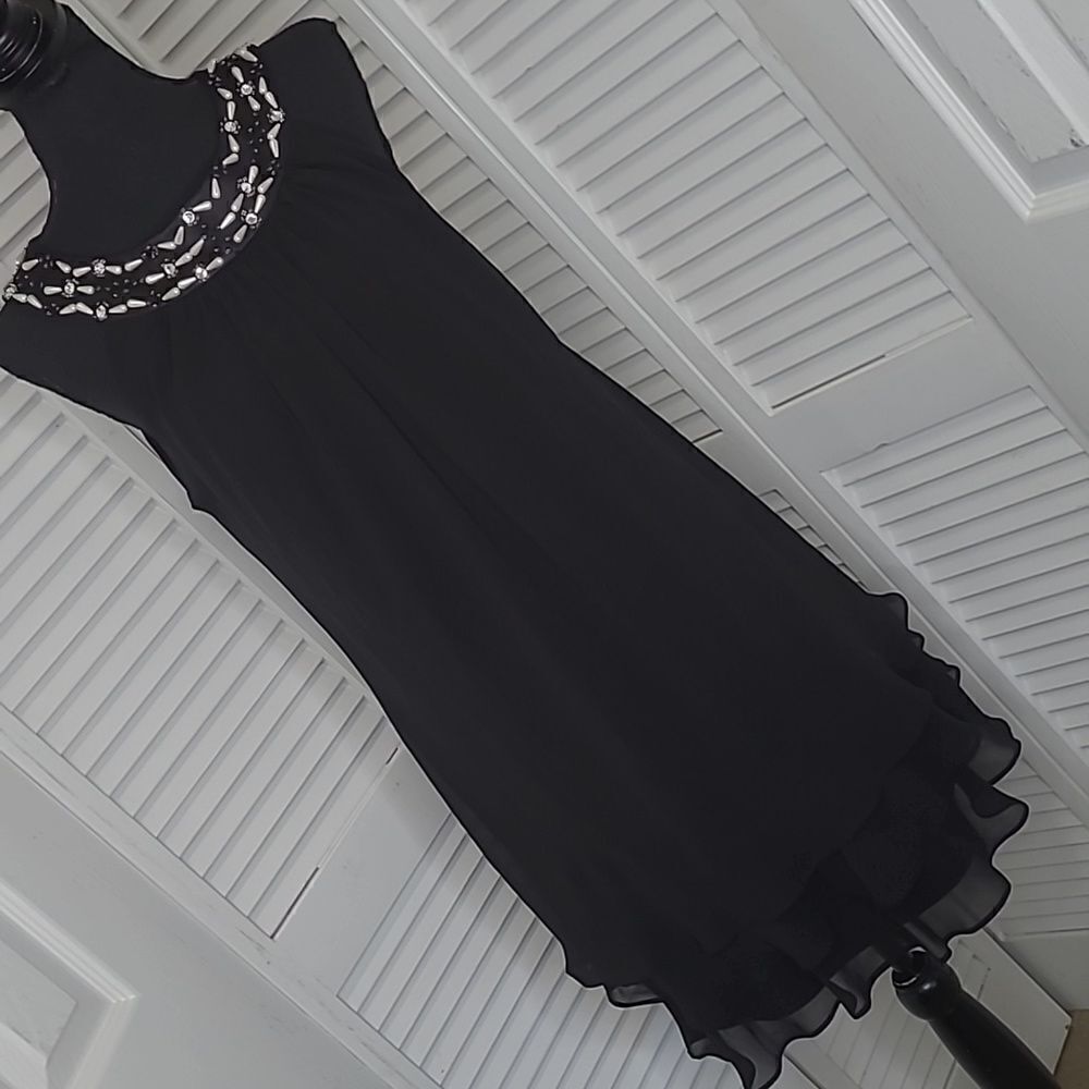 S.L. Fashions sz 10 embelished tiered dress  Pls read about condition